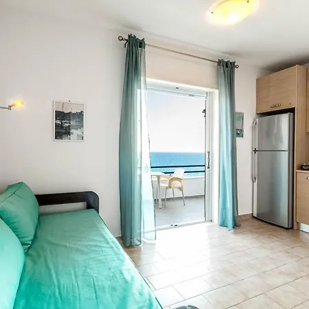 New Era 120 Menigos Appartement